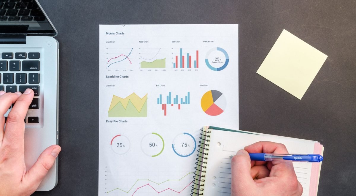 Topical authority strategy with content clusters and internal links